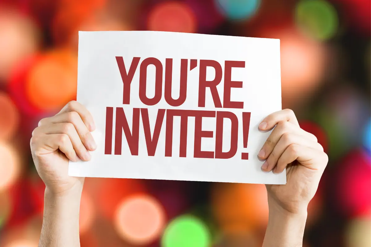 Chat Customer Experience invite